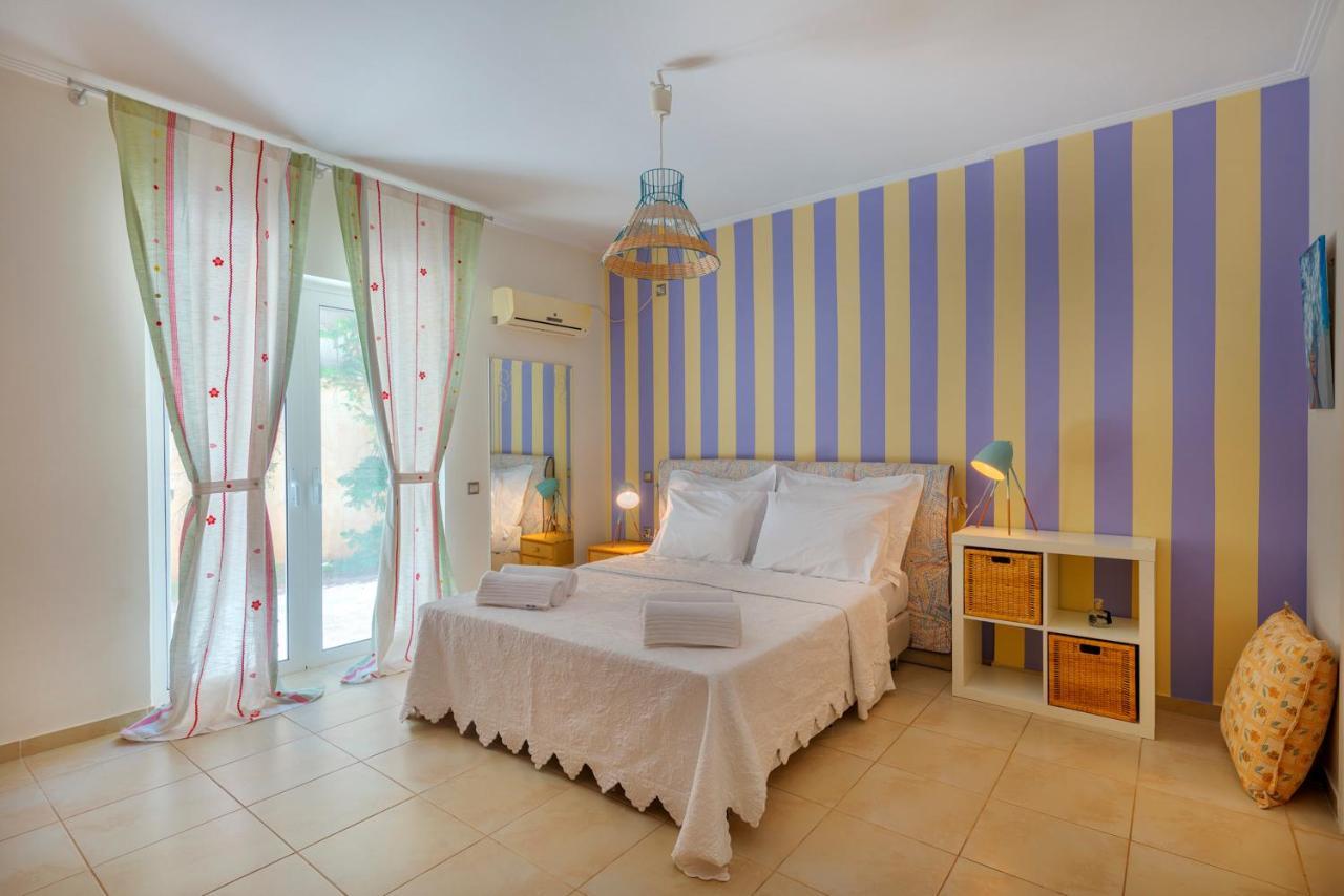 The Painters Luxurious Villa Anavyssos Exterior foto